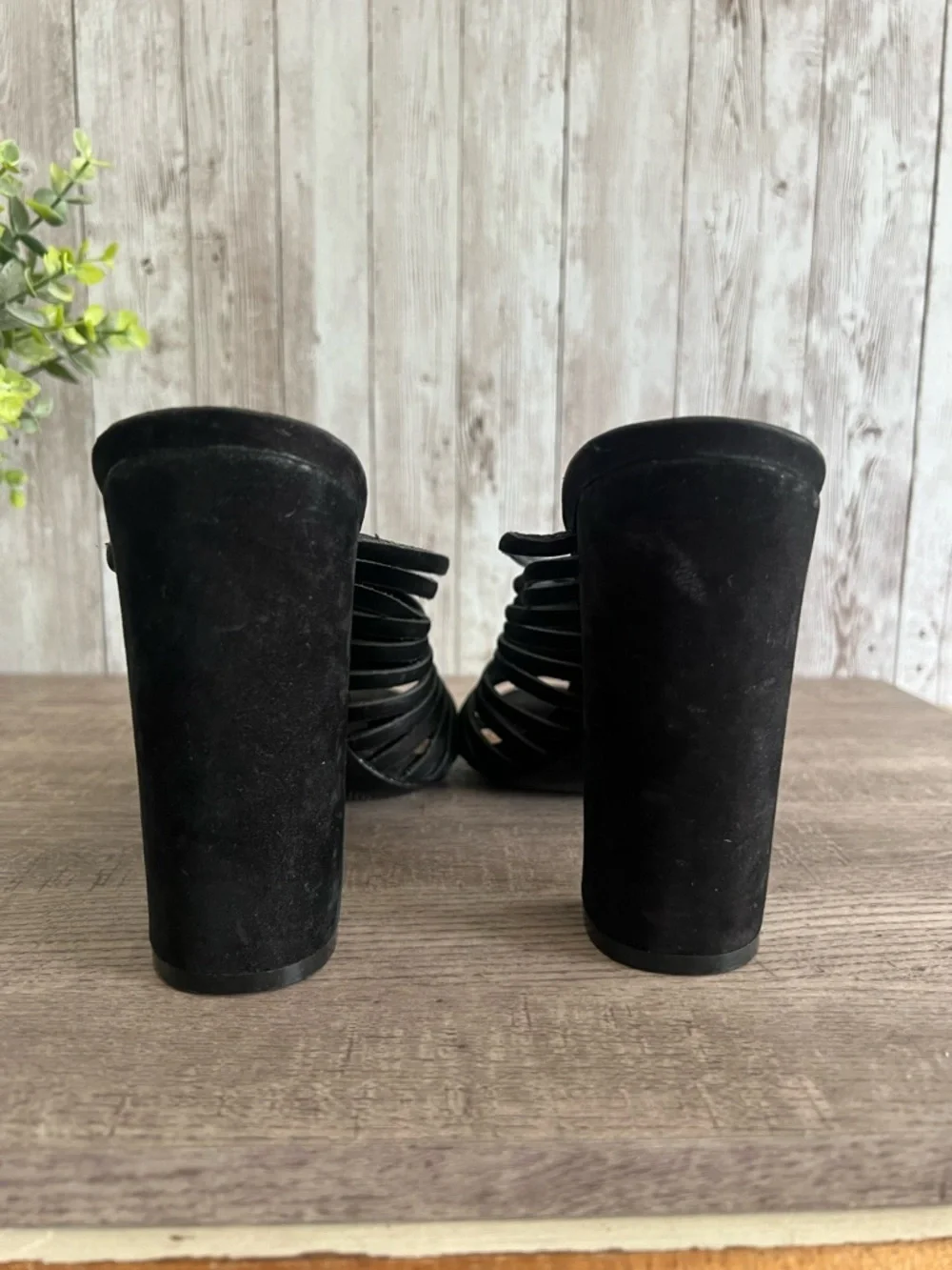 SCHUTZ Veronika Nubuck Suede Black Strappy Cage Sandals Size 9.5